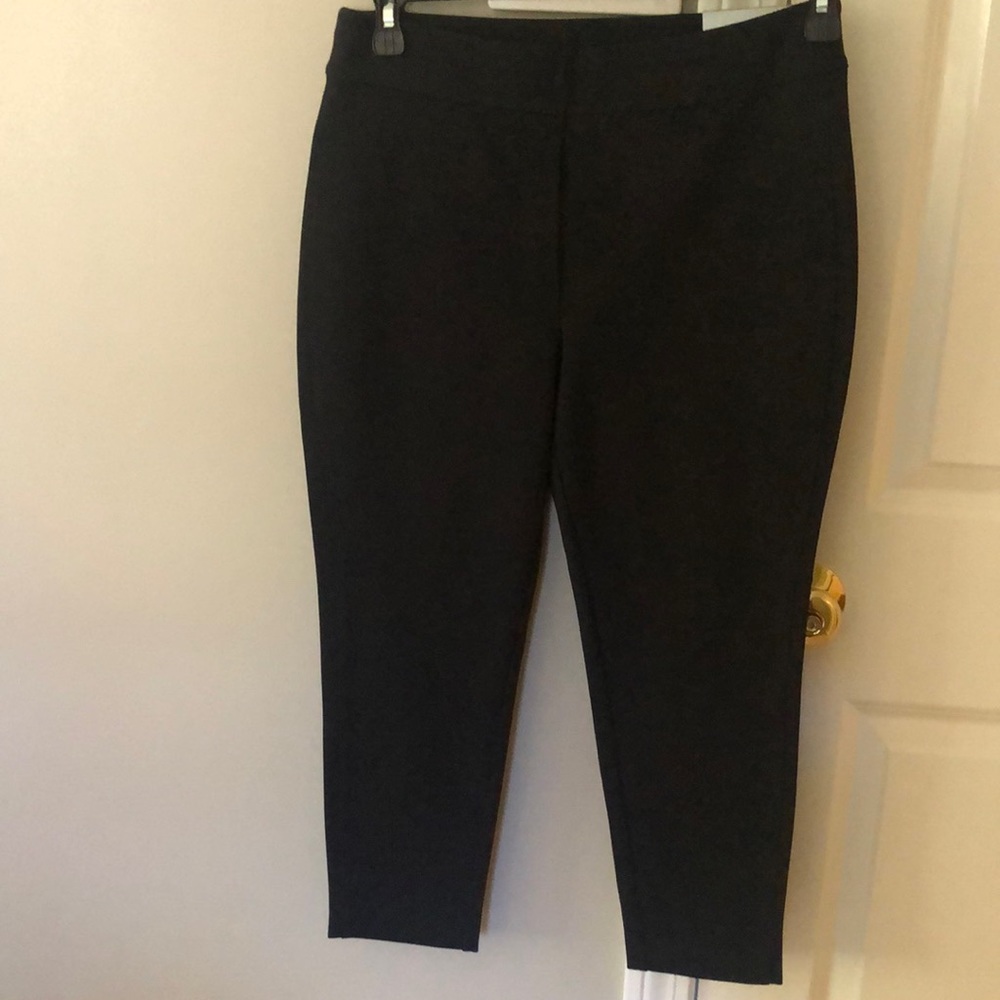 Chicos Black Leggings Size 1 (8)